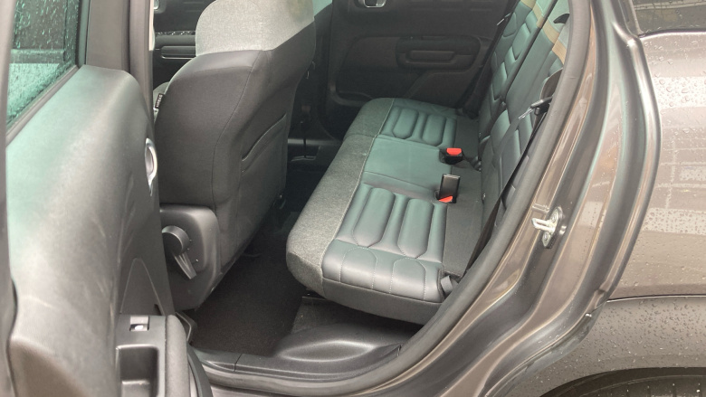 Citroen C3 Aircross 1.2 PureTech 110 Shine Plus 5dr Petrol Hatchback